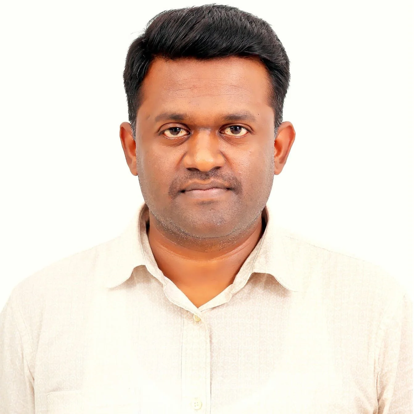 Dr. Nagaraj M
